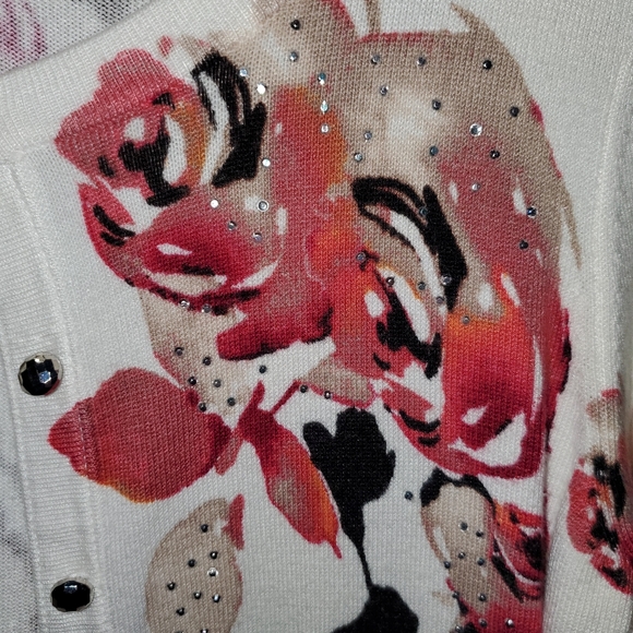 Sweater - Picture 3 of 4